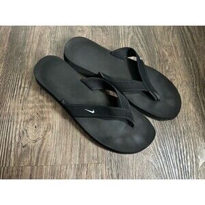 Nike Celso Thong Sandals Size 12 Womens 314870-011